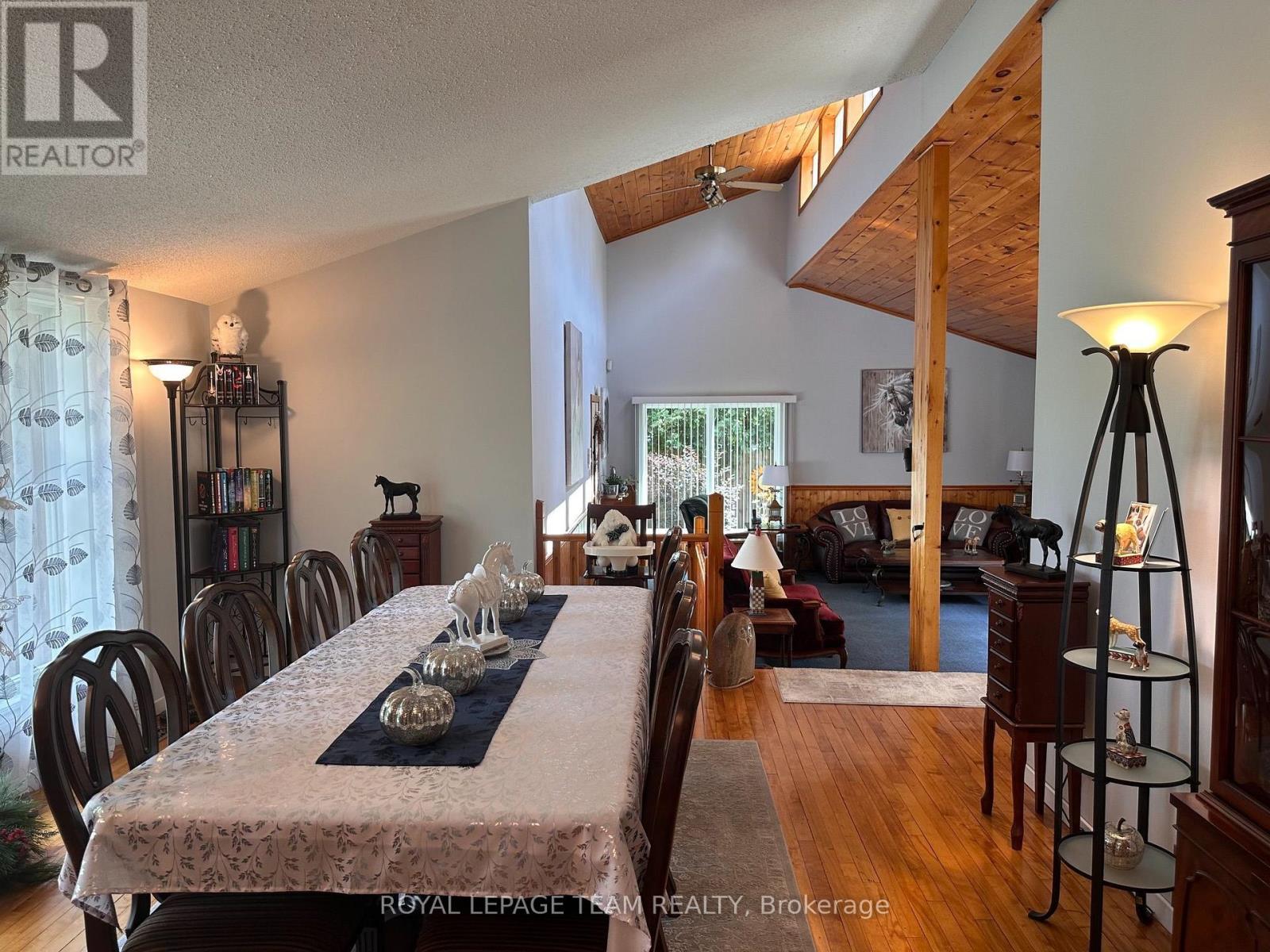 1663 CHRISTINA CRESCENT - Image 11