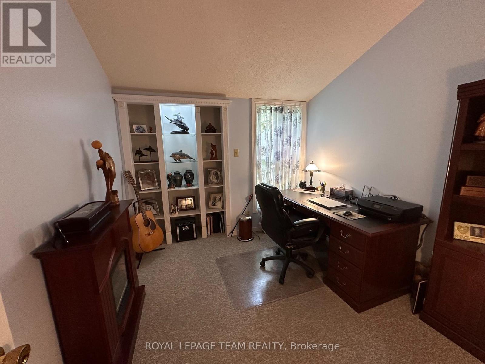 1663 CHRISTINA CRESCENT - Image 17