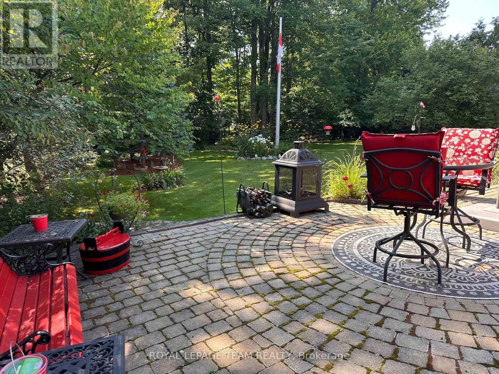 1663 CHRISTINA CRESCENT - Image 33