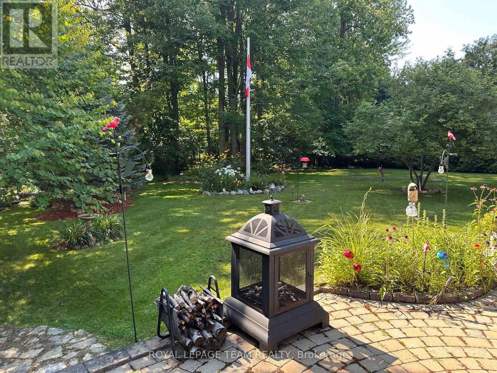 1663 CHRISTINA CRESCENT - Image 35