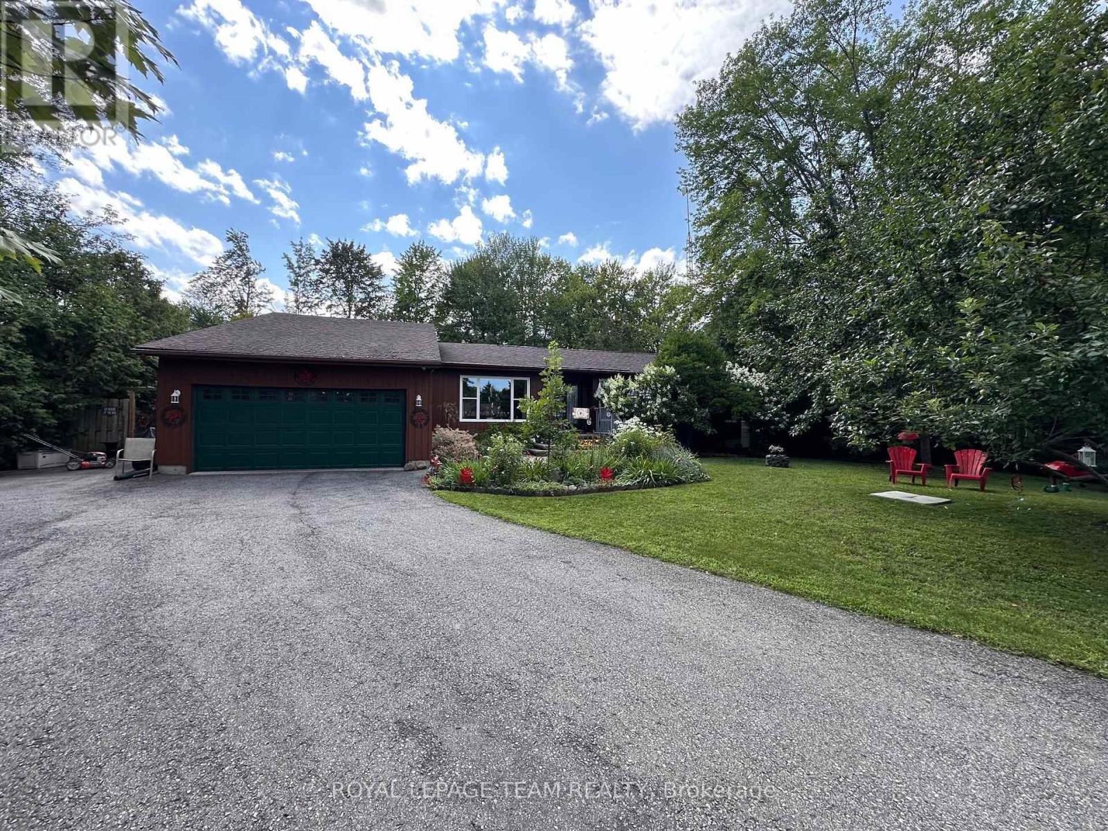 1663 CHRISTINA CRESCENT - Image 39
