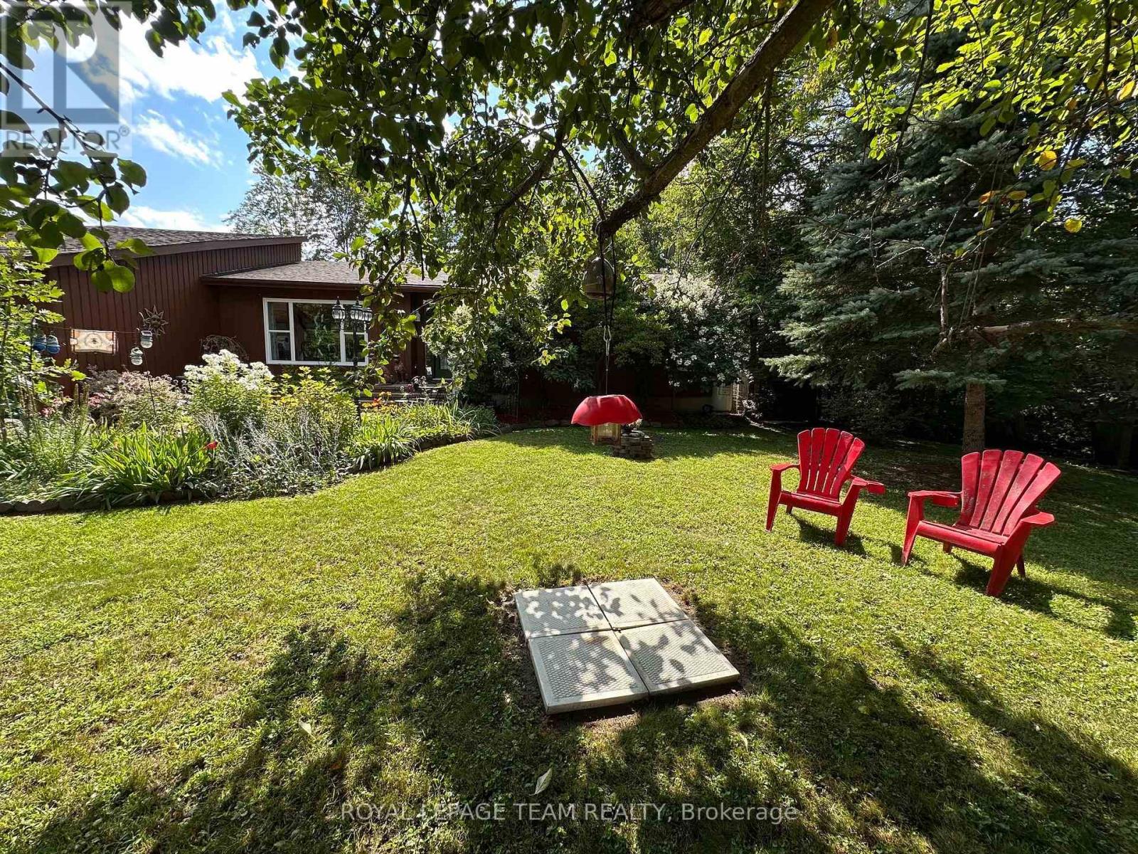 1663 CHRISTINA CRESCENT - Image 45