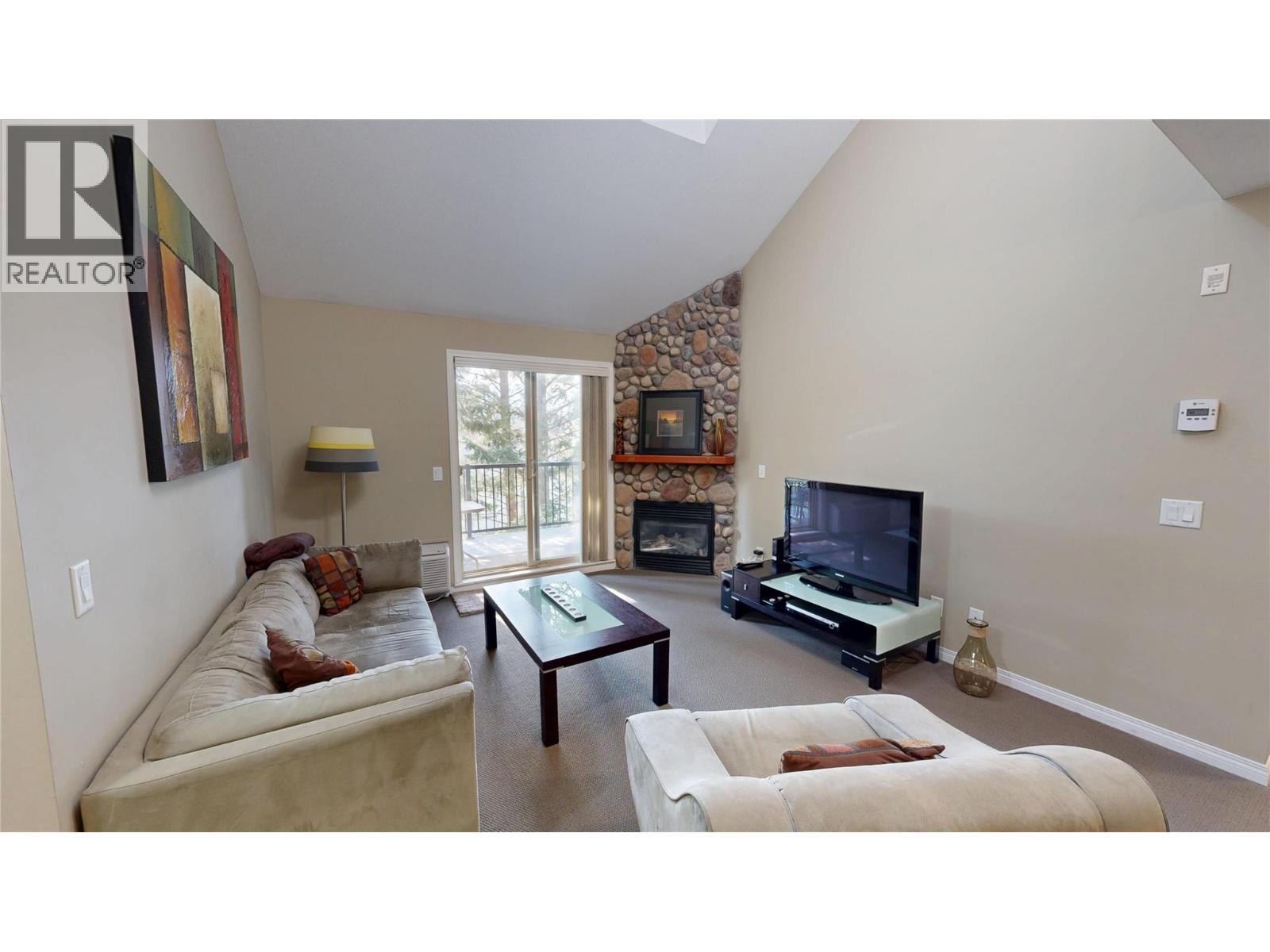 #308 4875 Radium Boulevard - Image 8