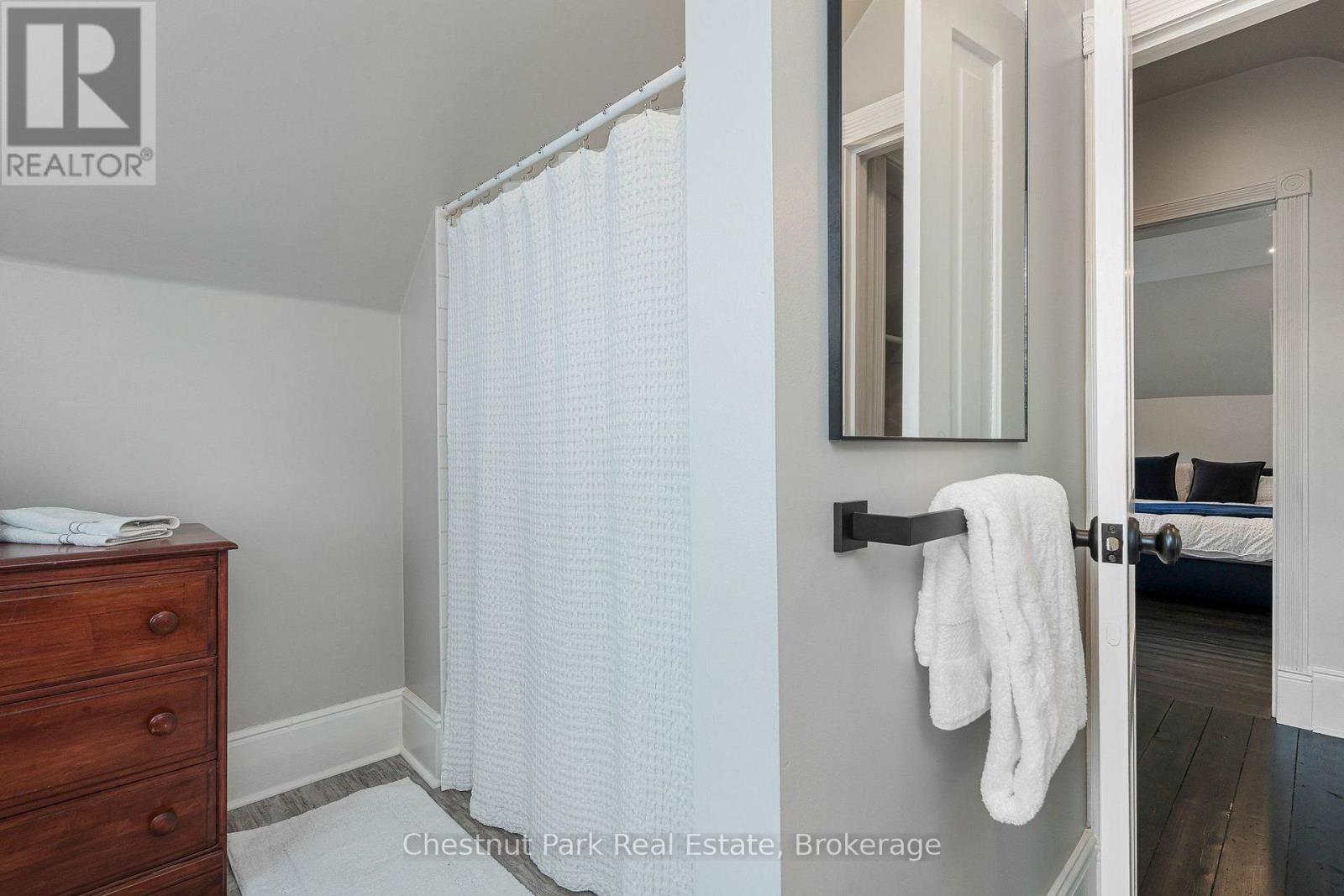 9 WELLINGTON STREET E - Image 34