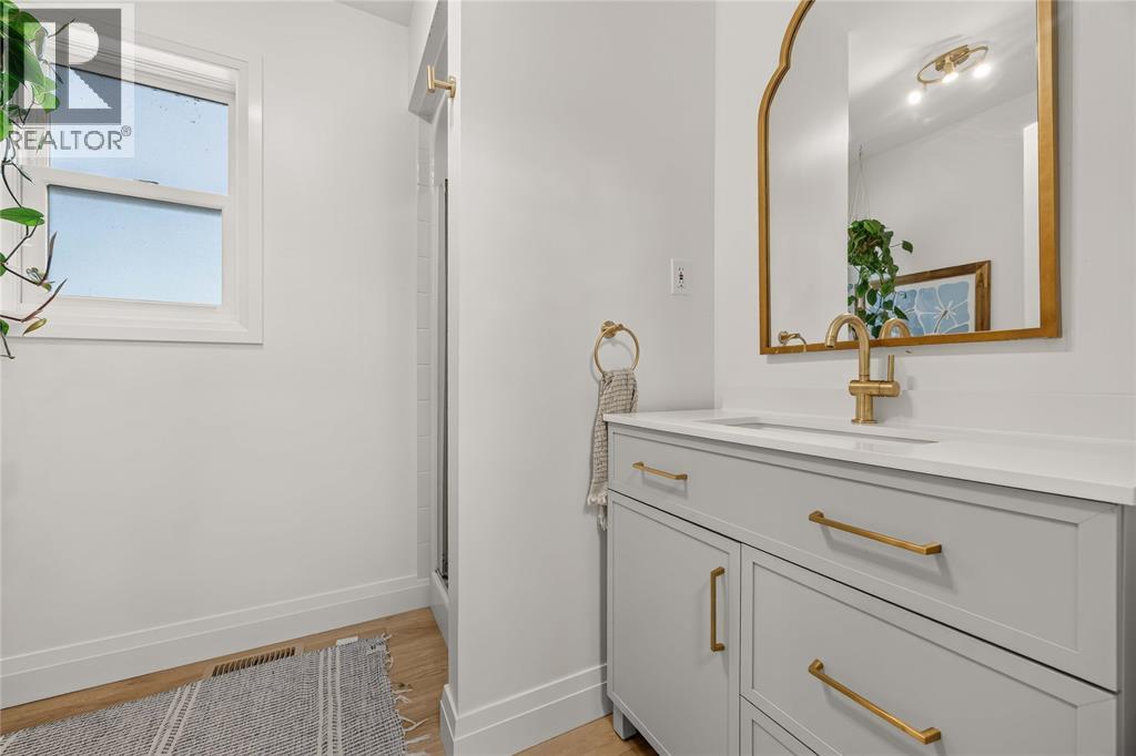 2468 Hamilton ROAD - 18