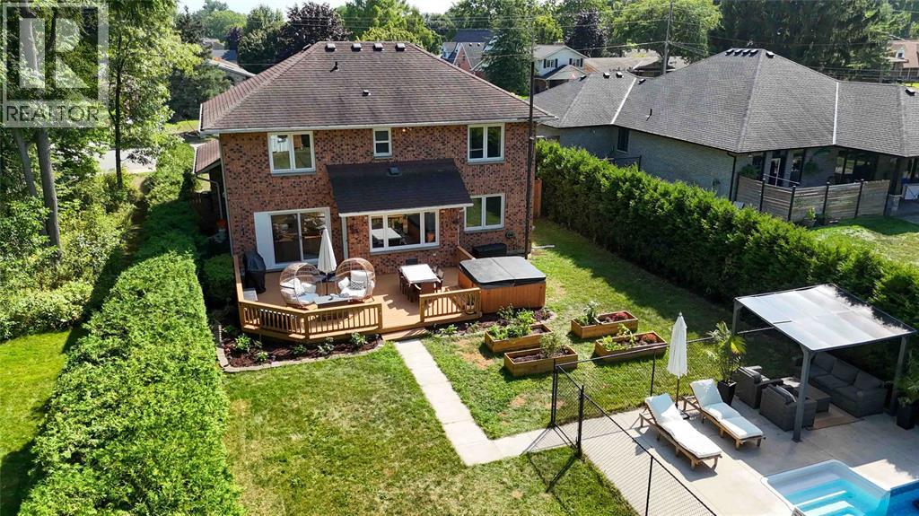 2468 Hamilton ROAD - Image 38
