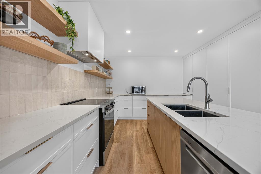 2468 Hamilton ROAD - Image 6