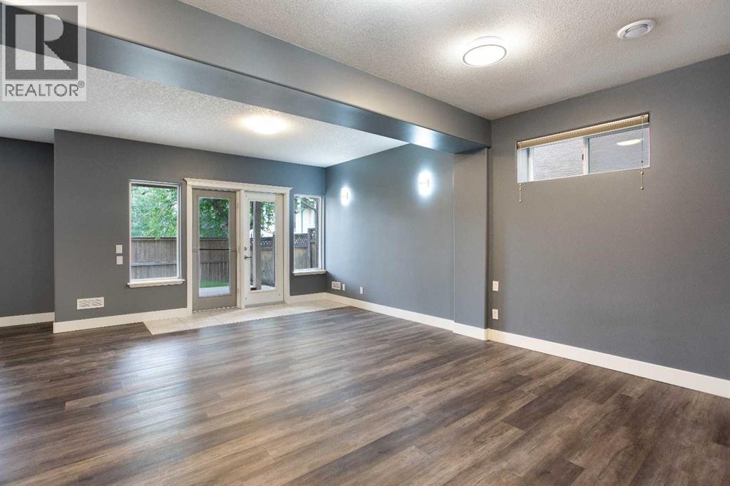 3414 Douglasdale Boulevard SE - 27