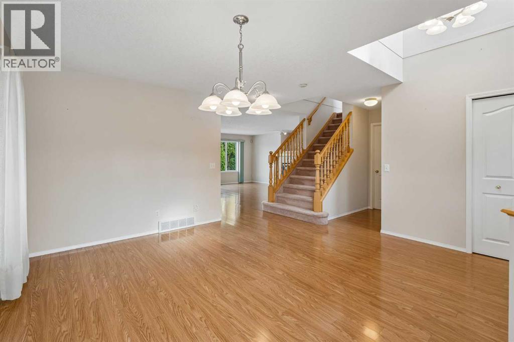 41 Panorama Hills Way NW - 12