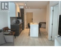 305 - 120 Carrick Trail, Gravenhurst), ON P1P0B6 Photo 8