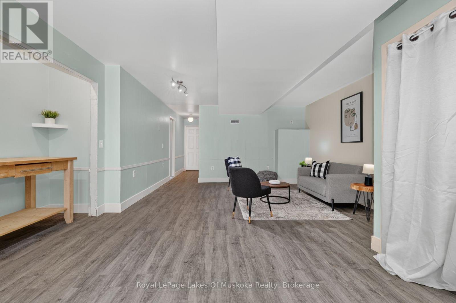 695 BAY LAKE ROAD - Image 22