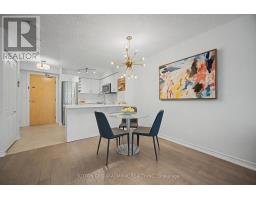 706 - 212 Eglinton Avenue, Toronto, ON M4P0A3 Photo 11