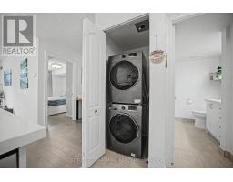 706 - 212 Eglinton Avenue, Toronto, ON M4P0A3 Photo 14