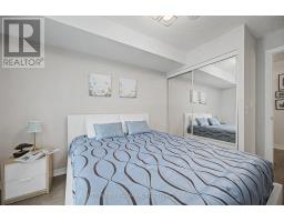 706 - 212 Eglinton Avenue, Toronto, ON M4P0A3 Photo 16