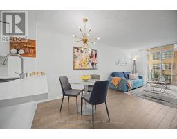 706 - 212 Eglinton Avenue, Toronto, ON M4P0A3 Photo 8