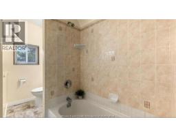 329 Pierre Avenue Unit# Main, Windsor, ON N9A2J7 Photo 12