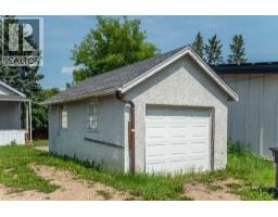 4pc Bathroom - 4645 47 Street, Red Deer, AB T4N1P9 Photo 6
