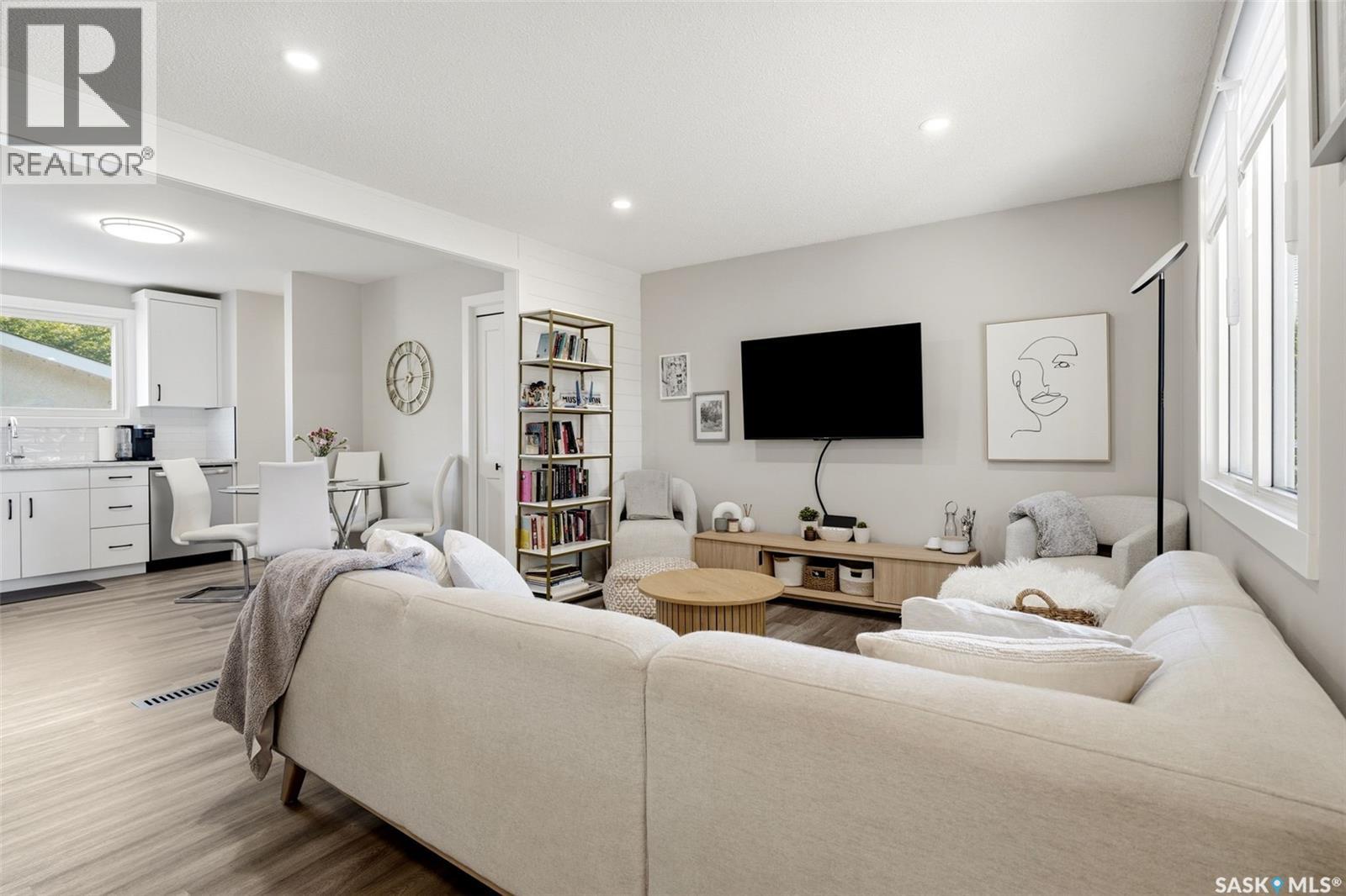 5871 McKinley AVENUE - 6