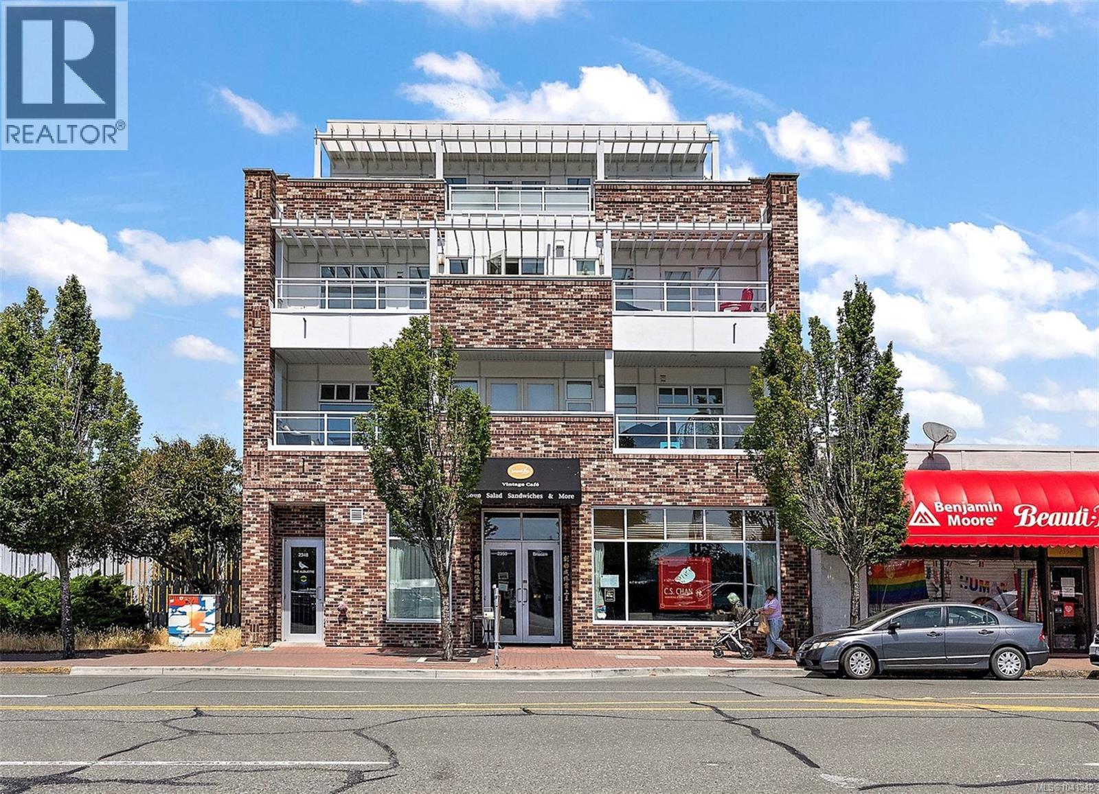 #203 2348 Beacon Ave - 1