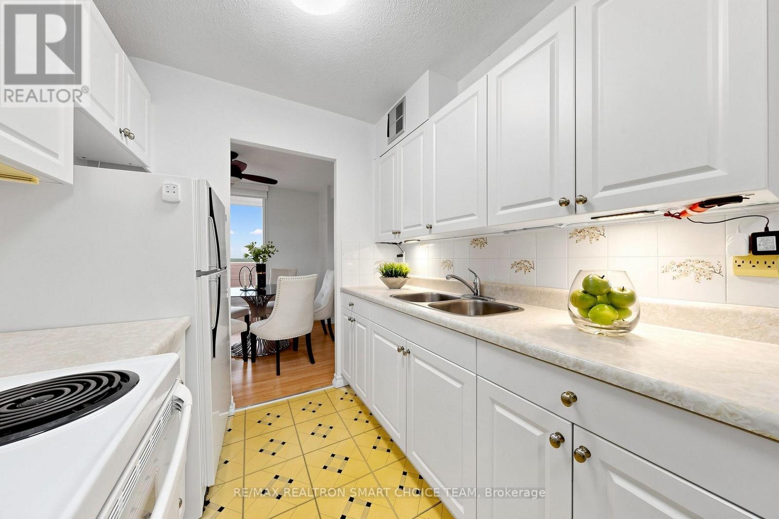 #907 1250 BRIDLETOWNE CIRCLE - 13