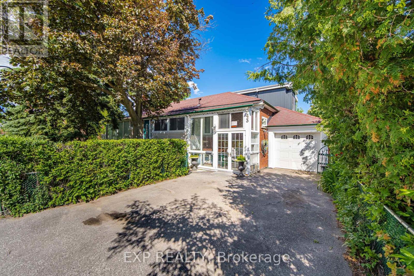 43 RIDGEMOOR AVENUE - 1