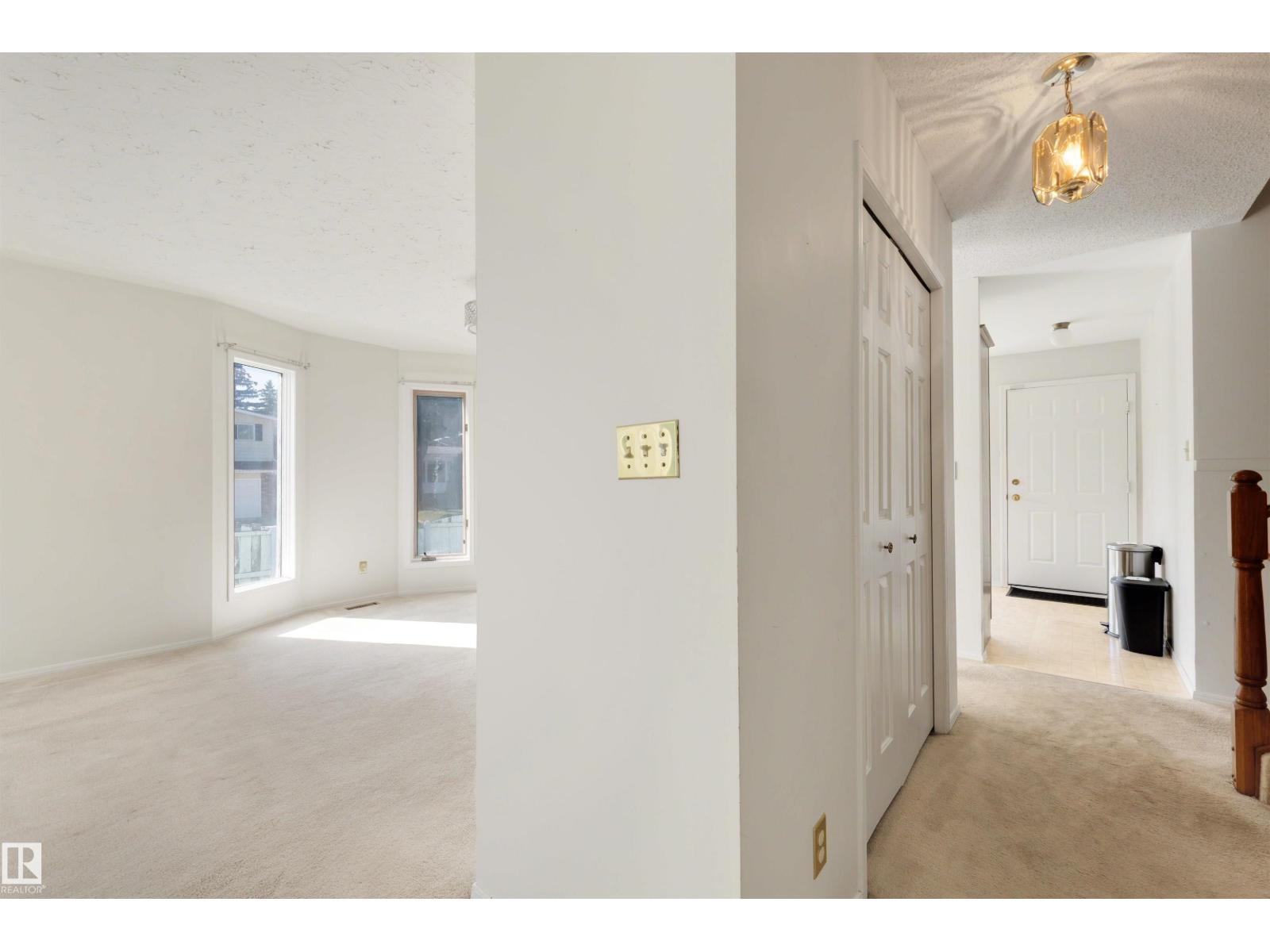 4 BLUE QUILL CR NW - Image 12