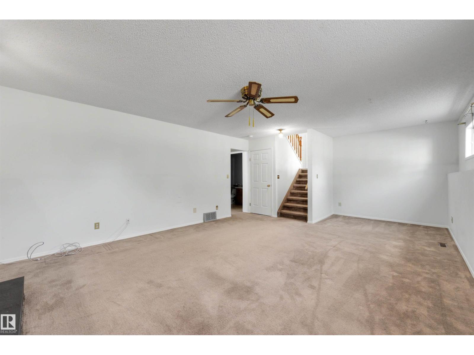 4 BLUE QUILL CR NW - Image 28