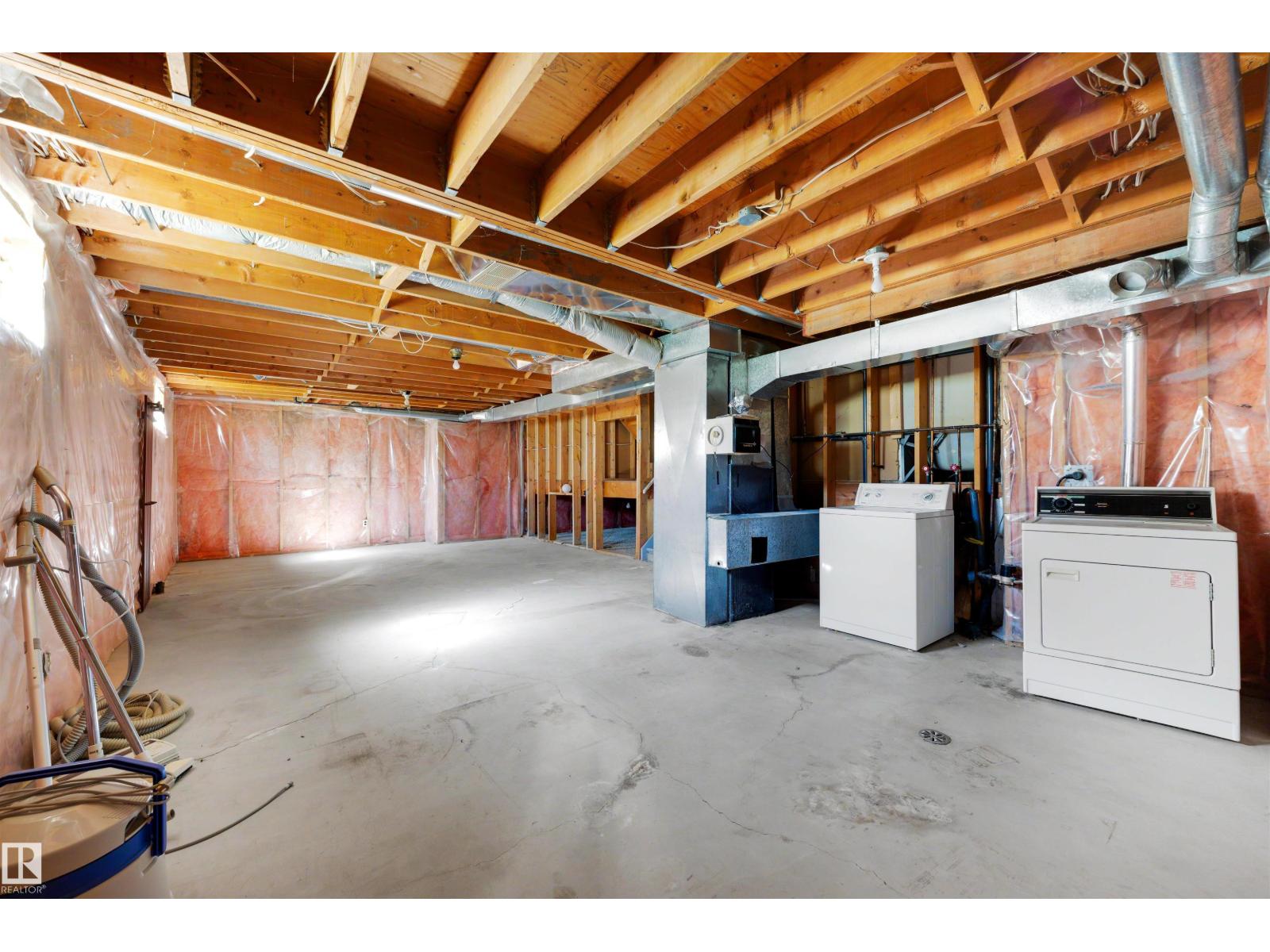 4 BLUE QUILL CR NW - Image 33