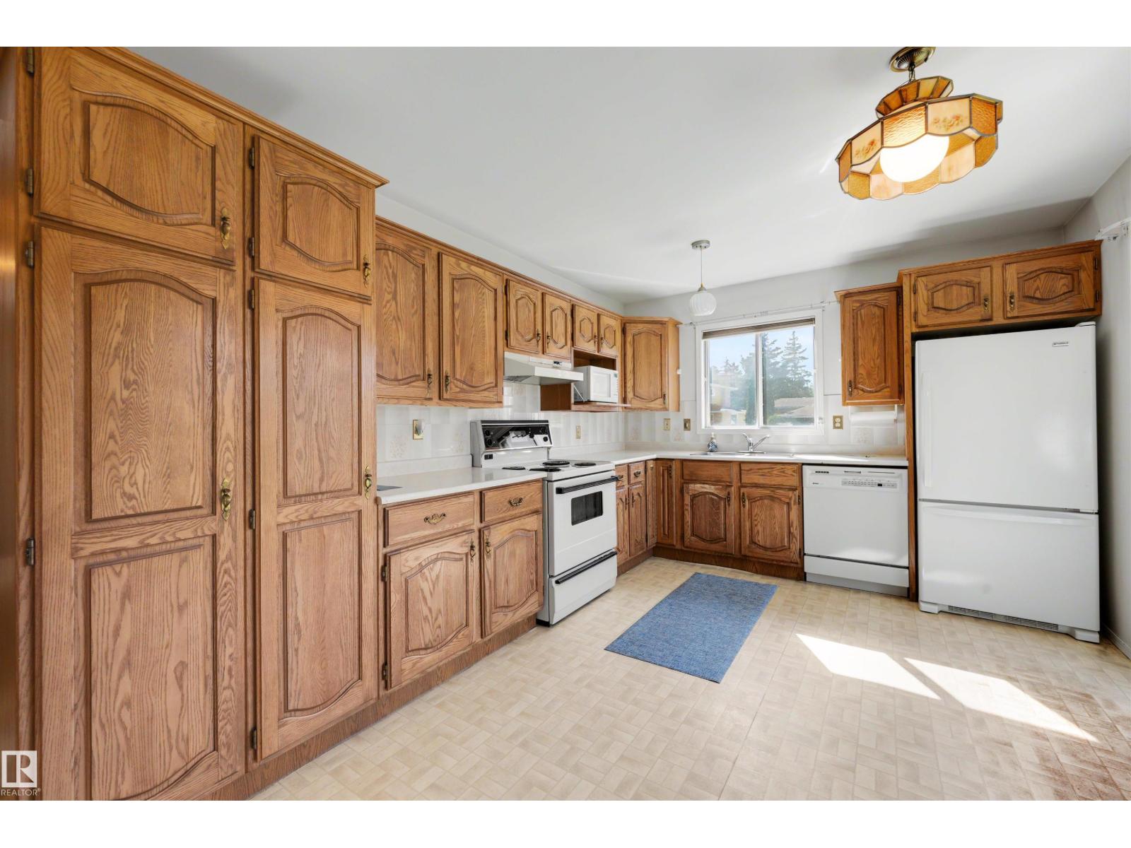 4 BLUE QUILL CR NW - Image 9