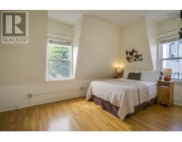 111 Montague Row, Digby, NS B0V1A0 Photo 24