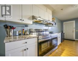 111 Montague Row, Digby, NS B0V1A0 Photo 37