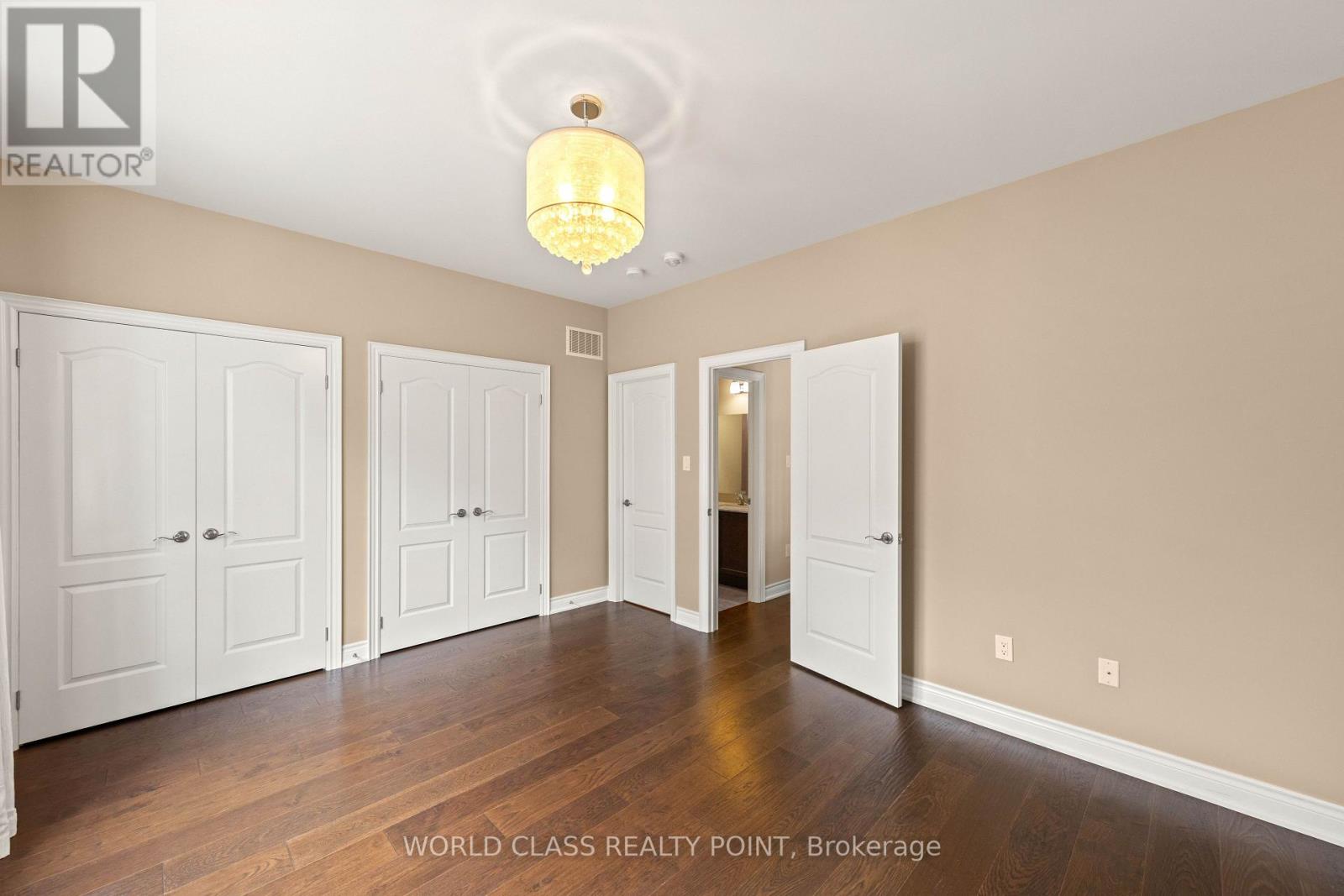 31 MUNSIE DRIVE - 33