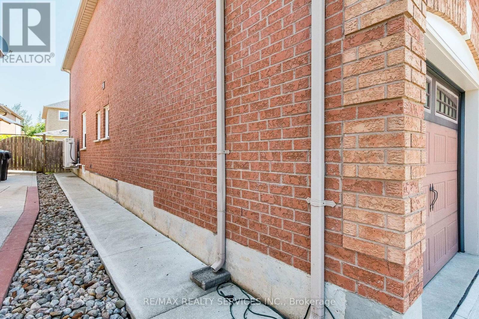151 FAIRHILL AVENUE - 50