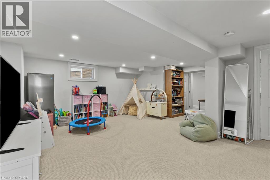15 GLASSCO Avenue S - Image 32