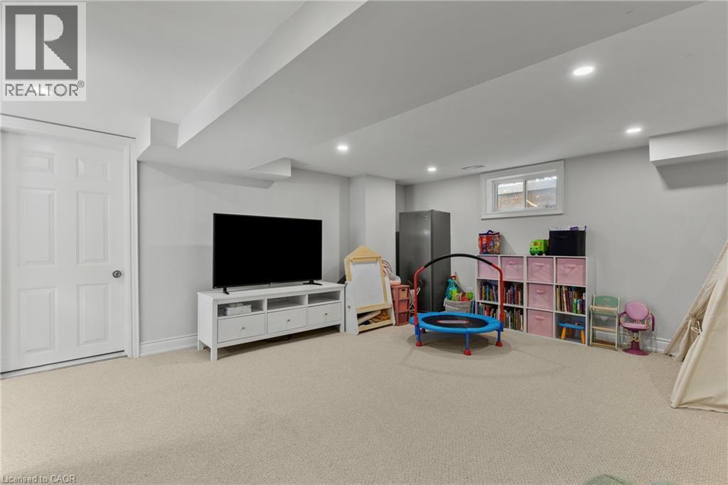 15 GLASSCO Avenue S - Image 33
