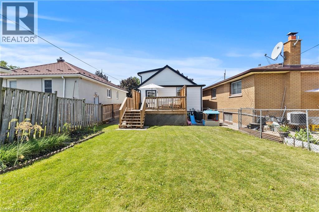 15 GLASSCO Avenue S - 39