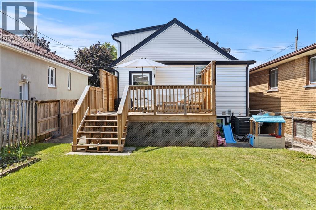 15 GLASSCO Avenue S - 40