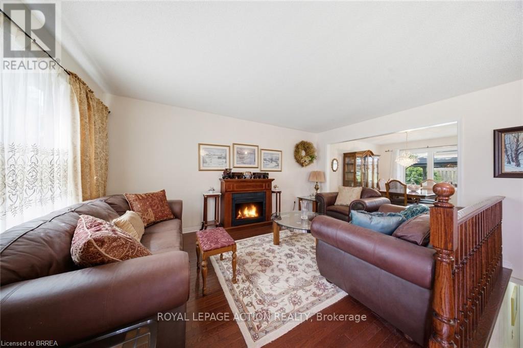 67 DELONG DRIVE - 10
