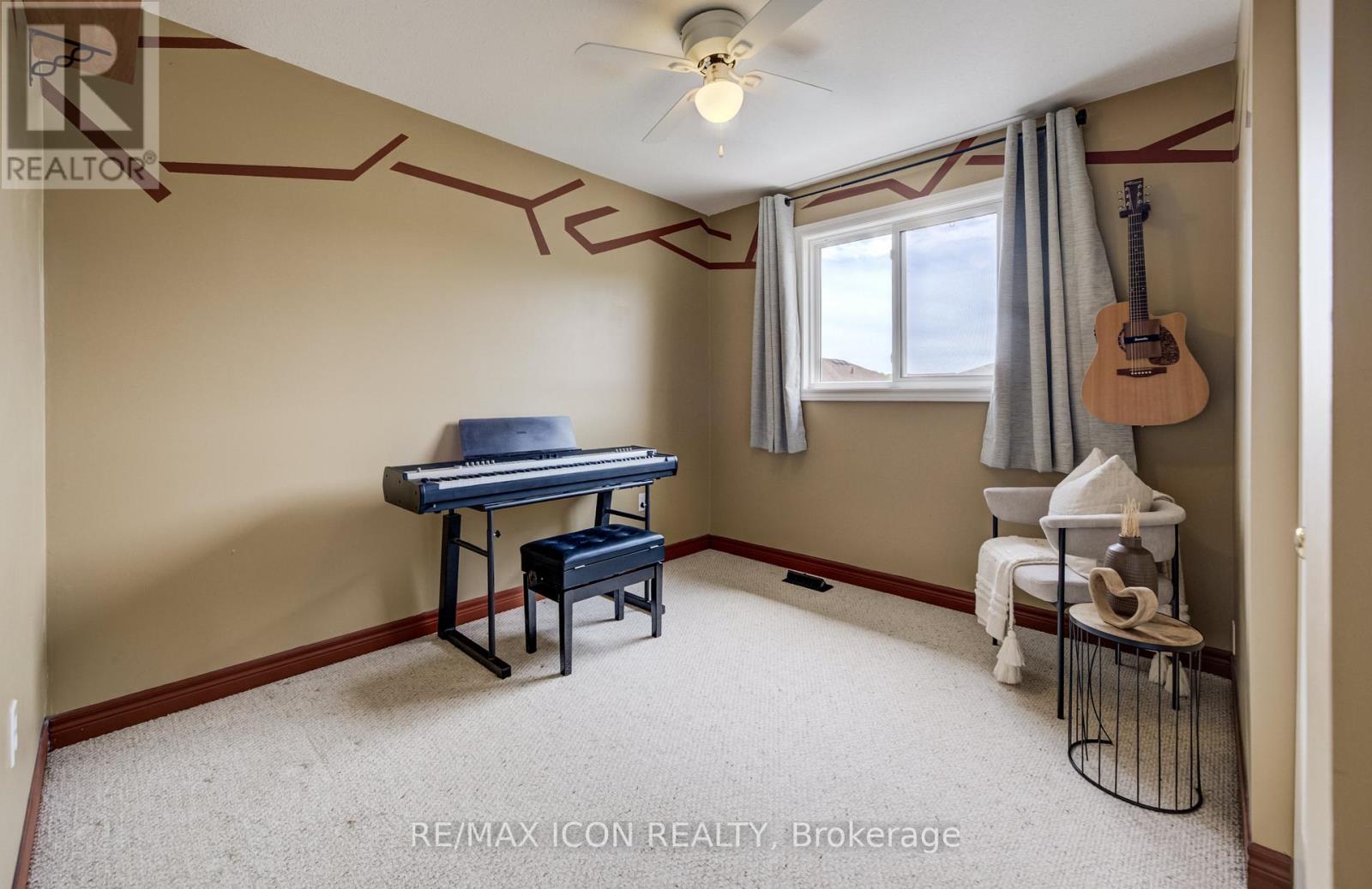 124 PROSPERITY DRIVE - Image 23