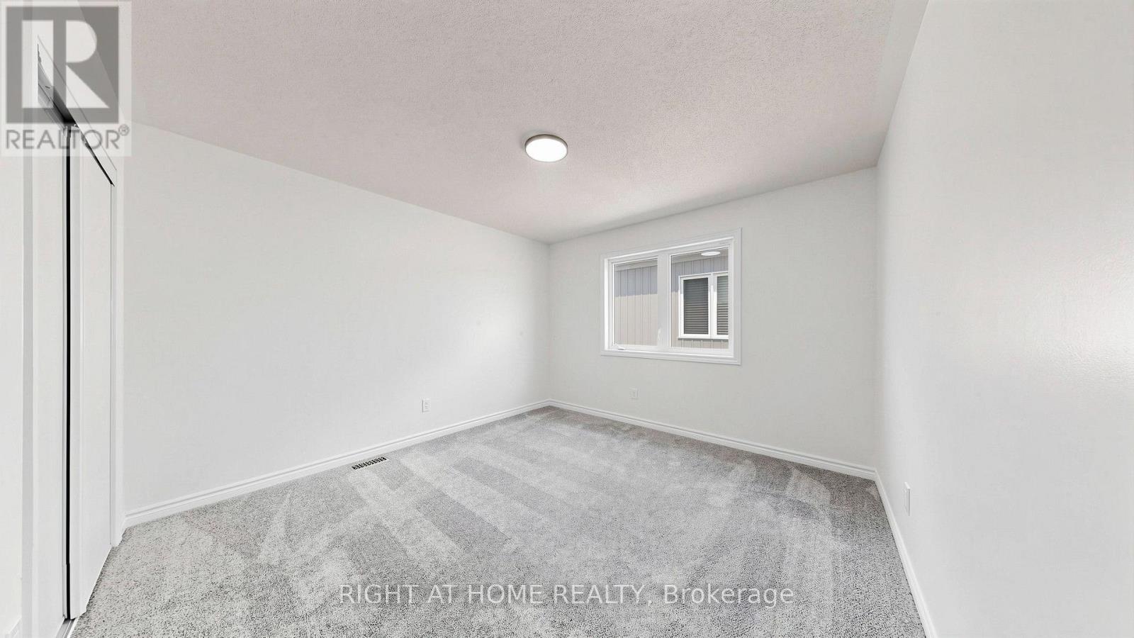 951 ADAMS AVENUE S - Image 23