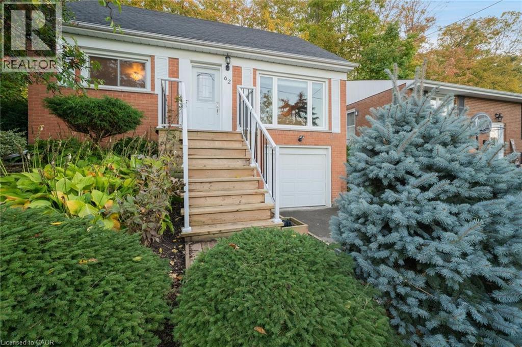 62 BRENTWOOD Drive - 2