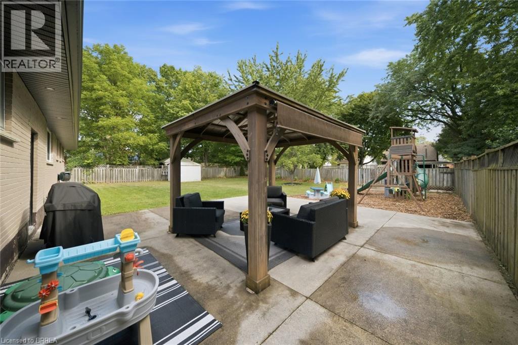 45 WAYNE Drive - 33