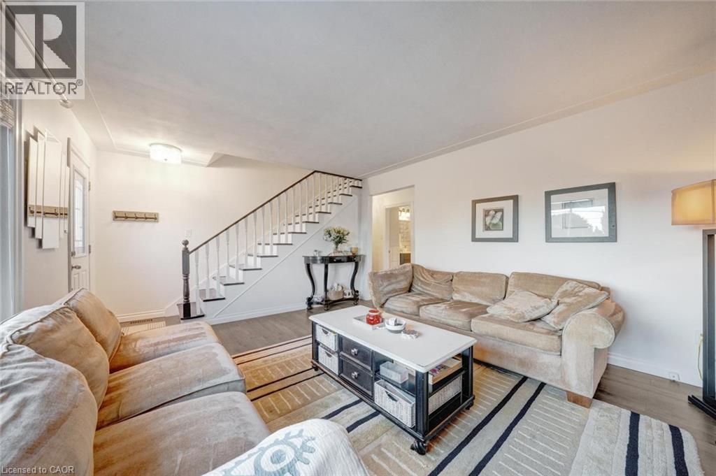 62 BRENTWOOD Drive - 17