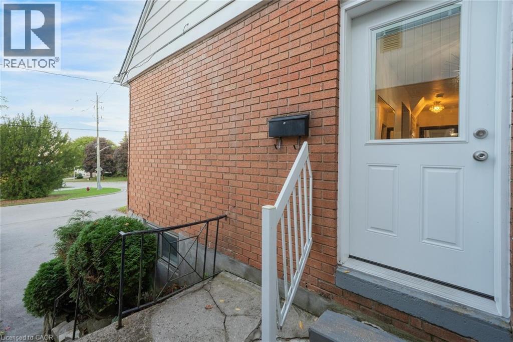62 BRENTWOOD Drive - Image 36