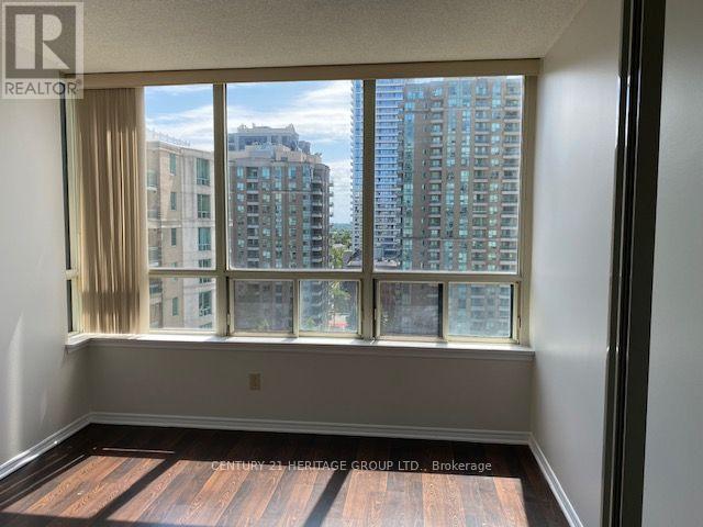#1204 7 BISHOP AVENUE - Image 13