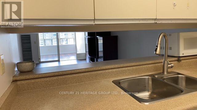 #1204 7 BISHOP AVENUE - Image 16