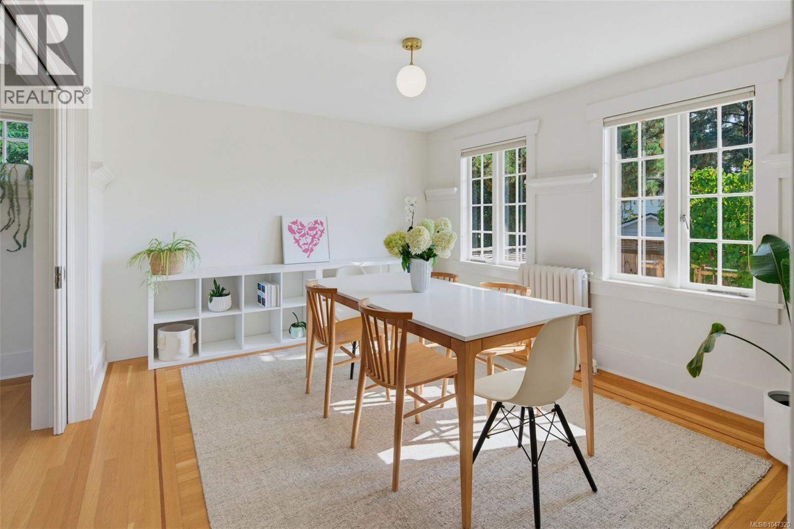  1050 Deal Street, Oak Bay