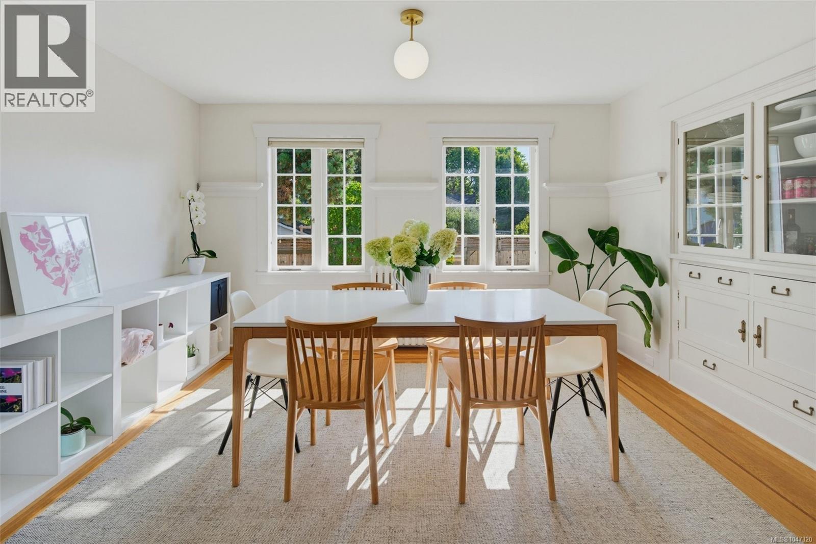  1050 Deal Street, Oak Bay