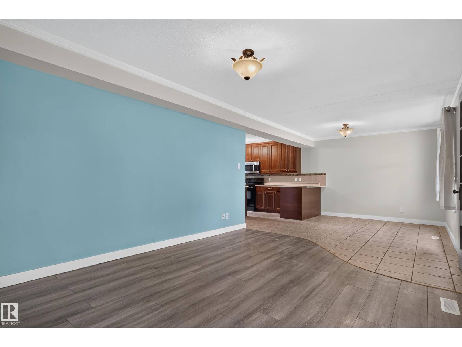 11549 88 ST NW - Image 6