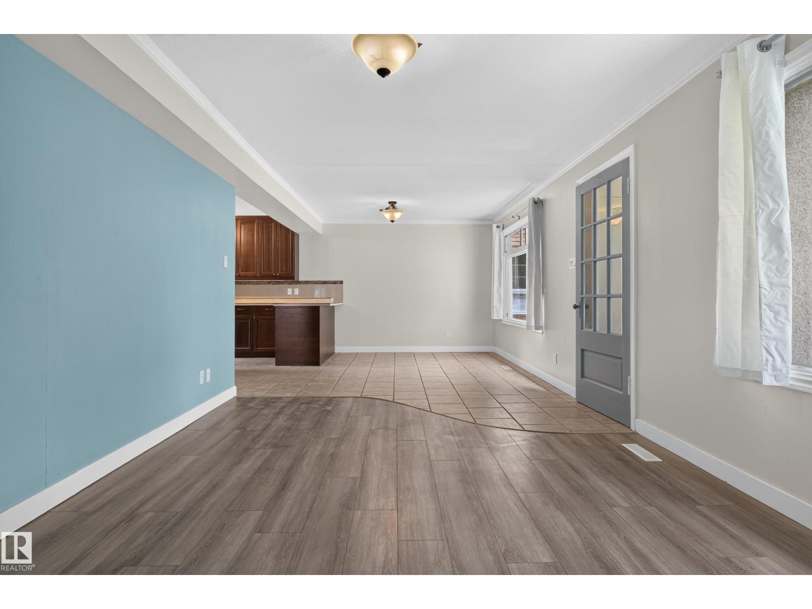 11549 88 ST NW - 9